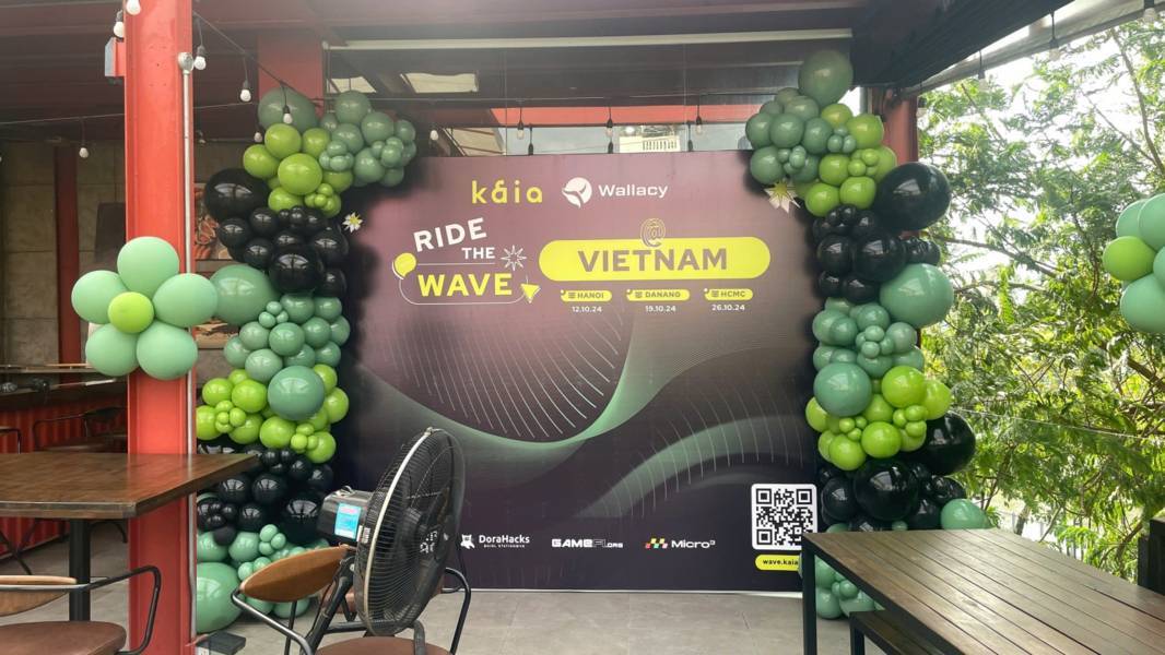 THI CÔNG KHUNG BACKDROP SỰ KIỆN TẠI QUẬN 6-2